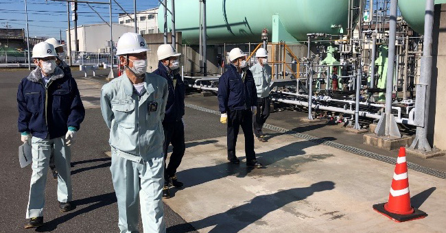 Management site visit to Keiyo Pipeline (photo)